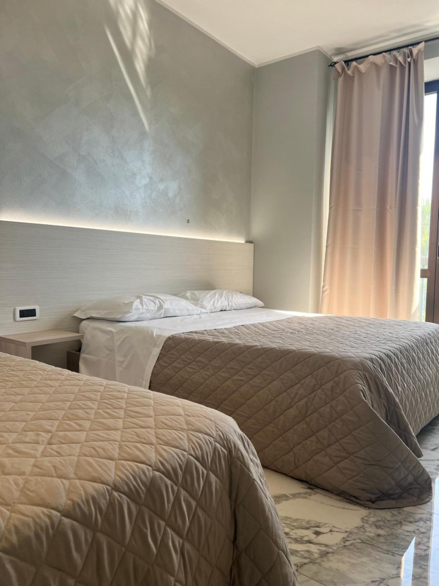 托斯卡纳比斯特彻利亚格列佛酒店 Montepulciano Stazione 外观 照片
